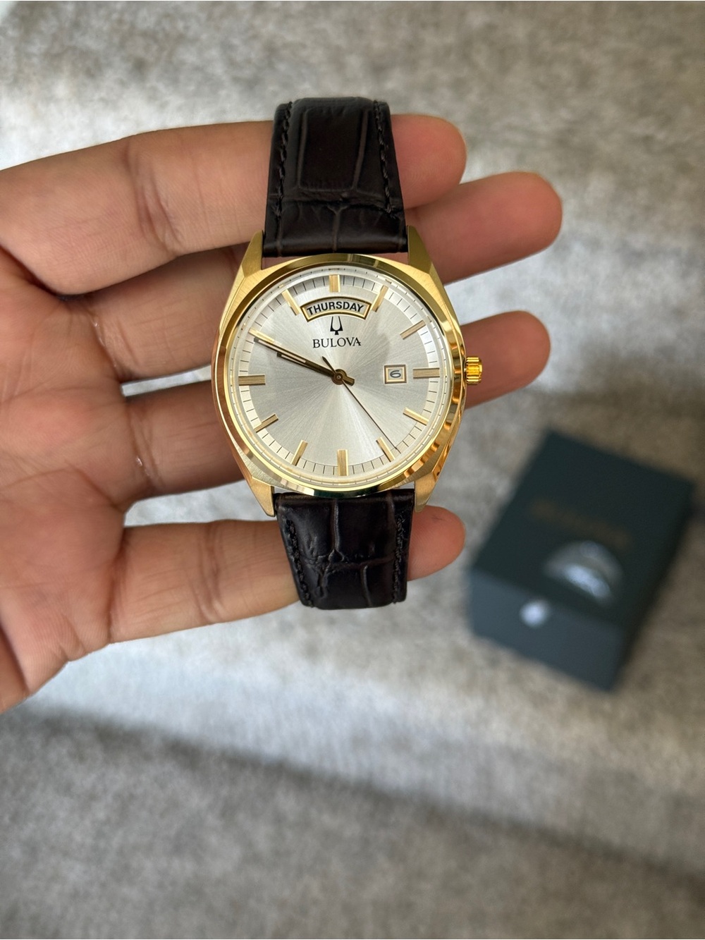 Bulova classic gold -Tone Dress Watch with Brown Leather Strap daydate
